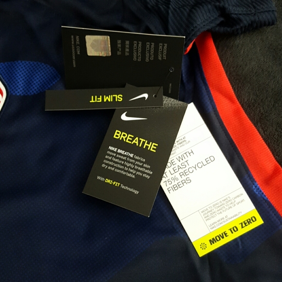 NWT NIKE WOMENS US SOCCER JERSEY - Picture 7 of 8